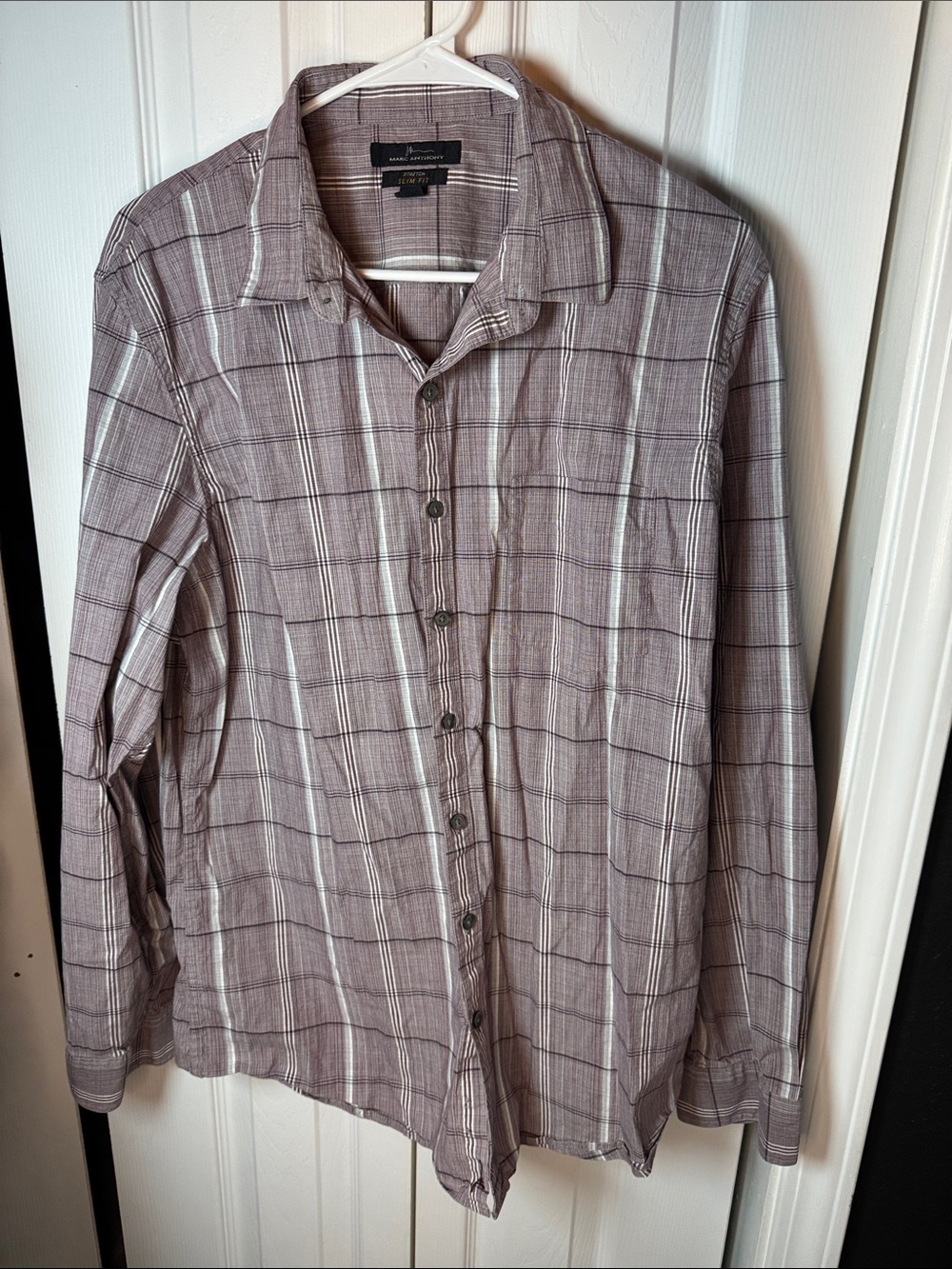 Marc Anthony Slim Fit Plaid Shirt in Mauve and White Stripes